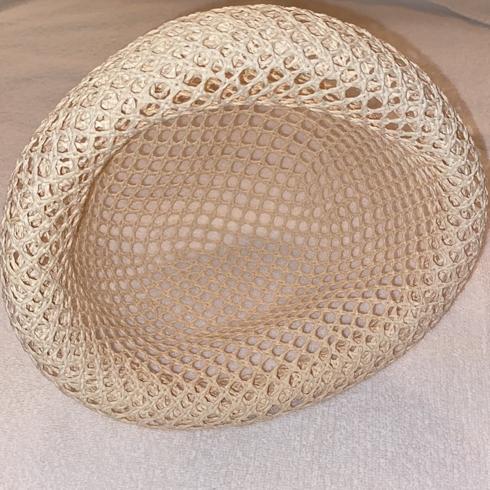 Straw hat - Picture 3 of 3